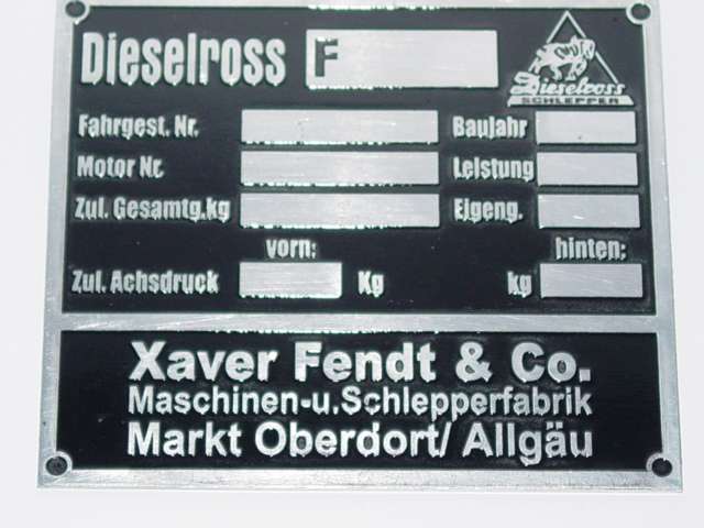 Fendt Typenschild (10)