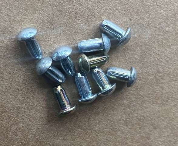 10x Kerbnägel Ø3x5mm